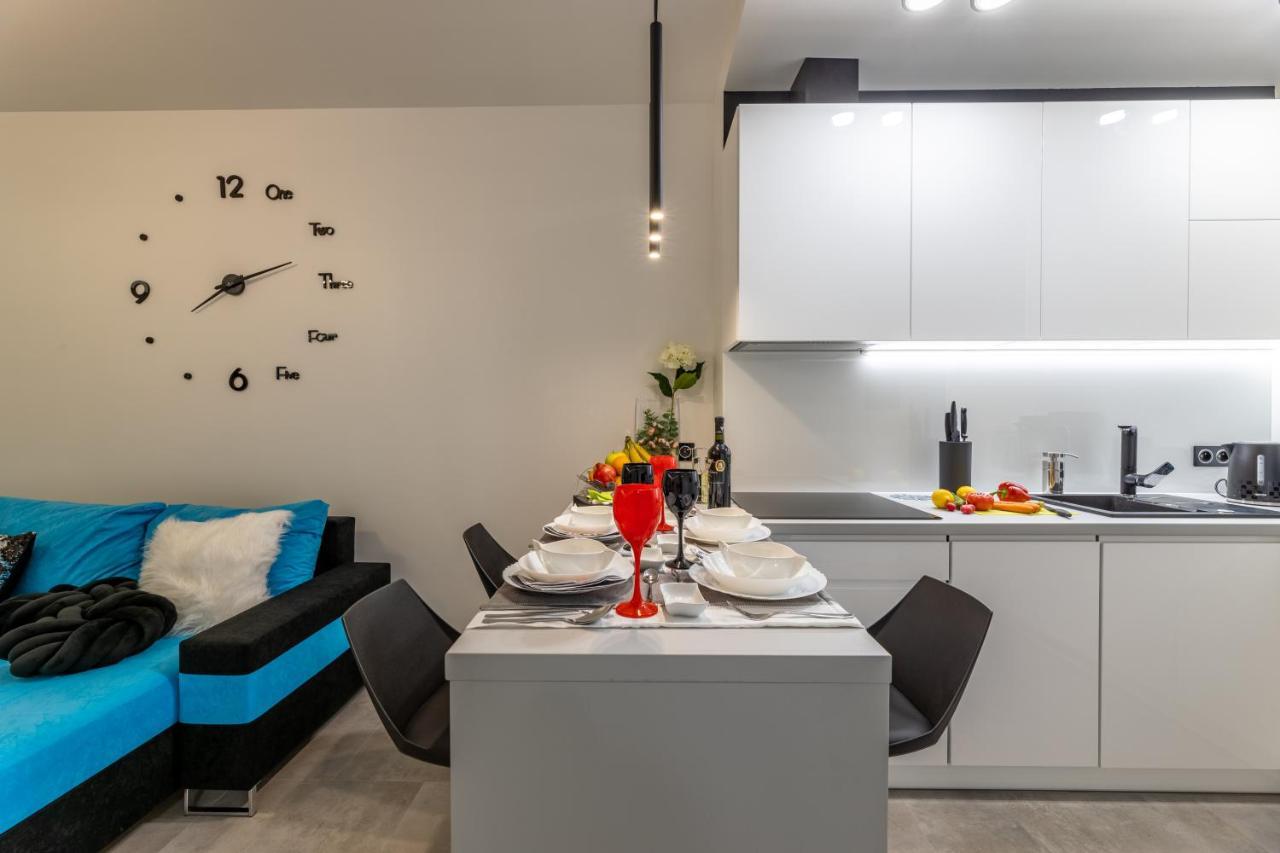 Leo Apartament Delux 下乌斯奇基 外观 照片